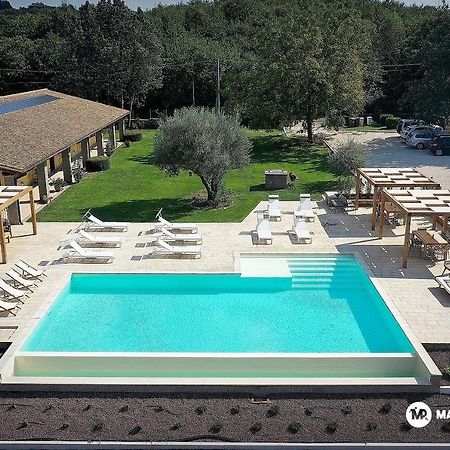 Bassano Romano Agriturismo La Noce מראה חיצוני תמונה
